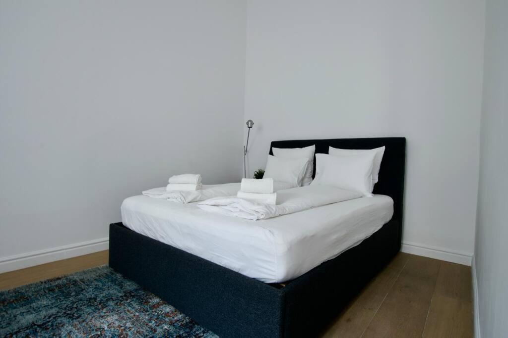 Premium Apartment By Hi5- Anker Apartment Budapest Exterior photo